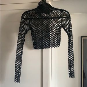 laina rauma fishnet crop!!